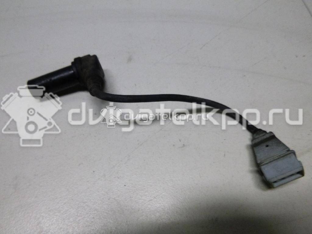 Фото Датчик положения коленвала  075906433C для Volkswagen Transporter / Lt {forloop.counter}}