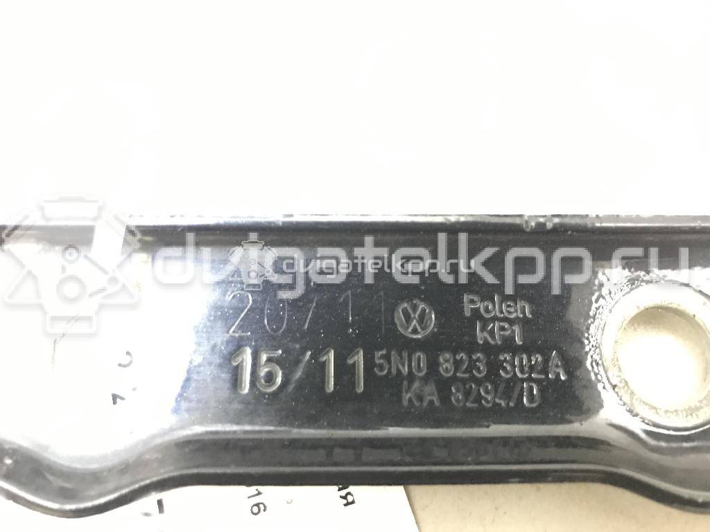 Фото Петля капота правая  5N0823302A для Volkswagen Tiguan {forloop.counter}}