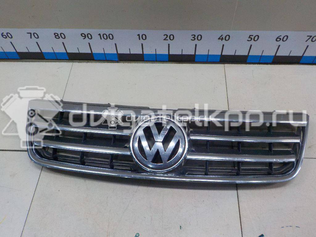 Фото Решетка радиатора  7L6853651CB41 для Volkswagen Touareg {forloop.counter}}