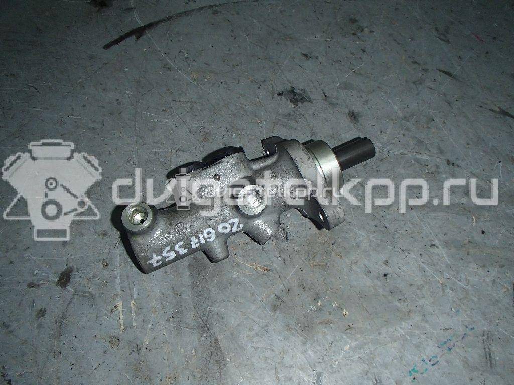 Фото Цилиндр тормозной главный  7L0611019E для Volkswagen Transporter / Multivan / Touareg {forloop.counter}}