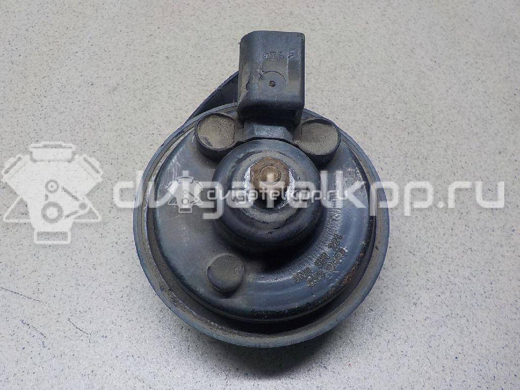 Фото Сигнал звуковой  7L0951221 для Volkswagen Scirocco / Touran / Up 121, 122, Bl1, Bl2 / New Beetle / Touareg {forloop.counter}}