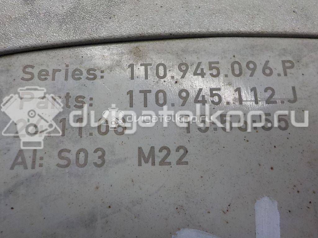 Фото Фонарь задний правый  1T0945096P для Volkswagen Touran / Jetta / Golf {forloop.counter}}