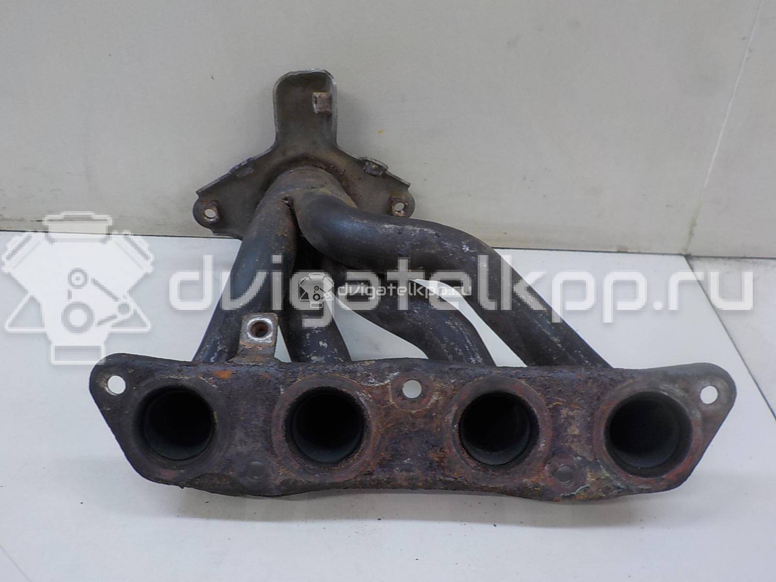 Фото Коллектор выпускной для двигателя 2ZR-FAE для Toyota / Scion 139 л.с 16V 1.8 л бензин 171410T050 {forloop.counter}}