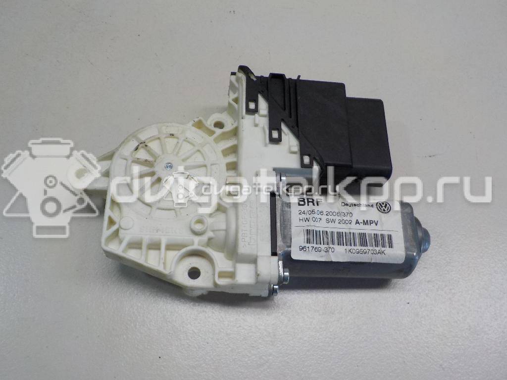 Фото Моторчик стеклоподъемника  3AA959703VW1 для vw Touran {forloop.counter}}