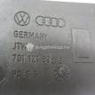 Фото Кронштейн радиатора  701121633B для Volkswagen Transporter {forloop.counter}}