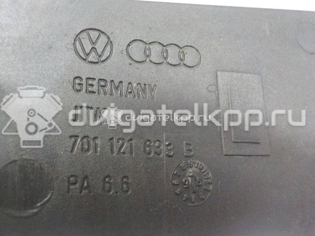 Фото Кронштейн радиатора  701121633B для Volkswagen Transporter {forloop.counter}}