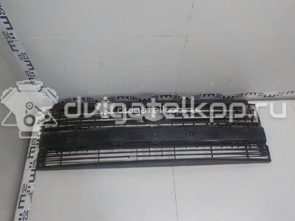 Фото Решетка радиатора  701853653F для Volkswagen Transporter {forloop.counter}}