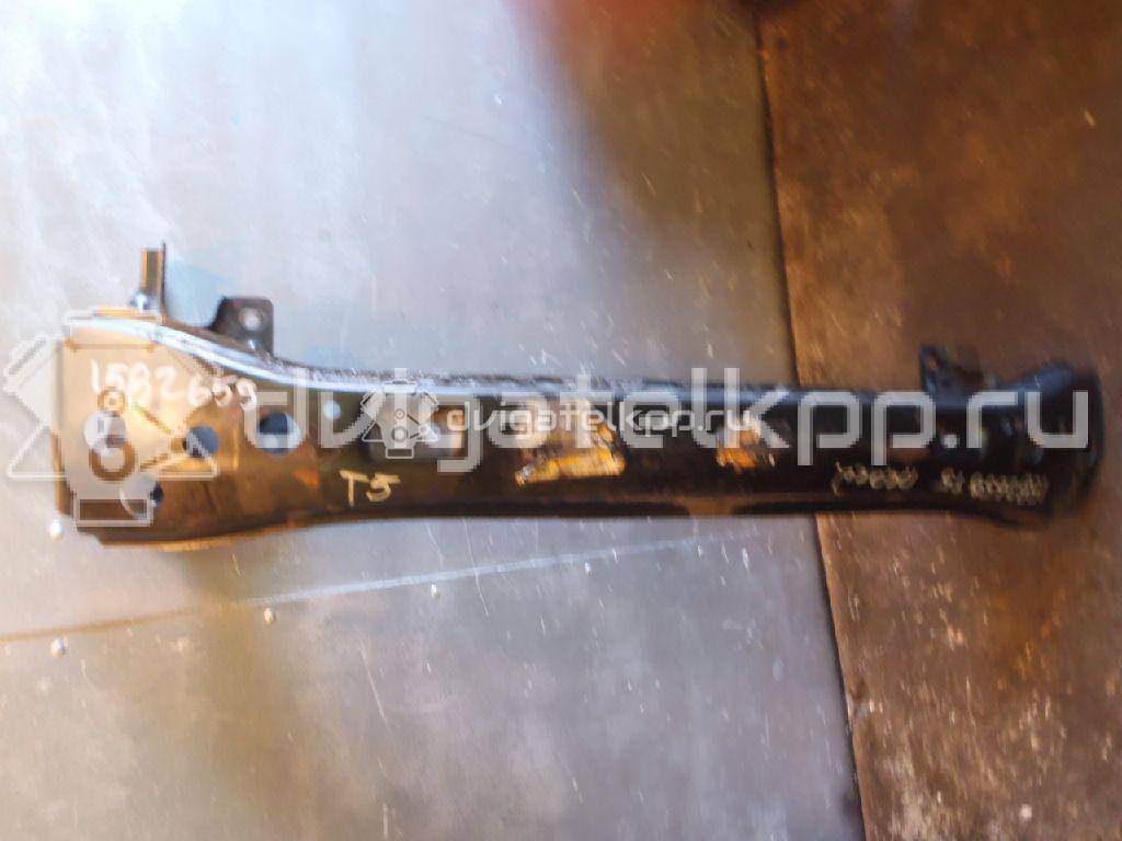 Фото Усилитель переднего бампера  7H0807109B для Volkswagen Transporter / Multivan {forloop.counter}}