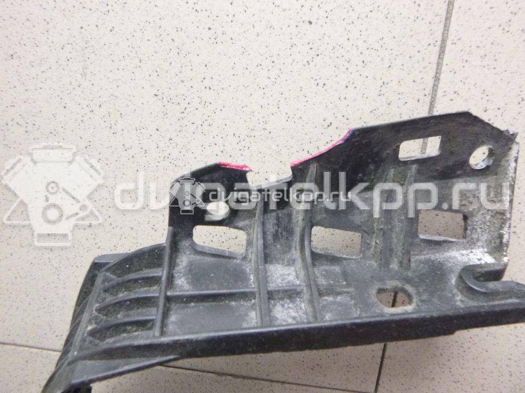 Фото Направляющая заднего бампера левая  7H0807393C для Volkswagen Transporter / Multivan {forloop.counter}}