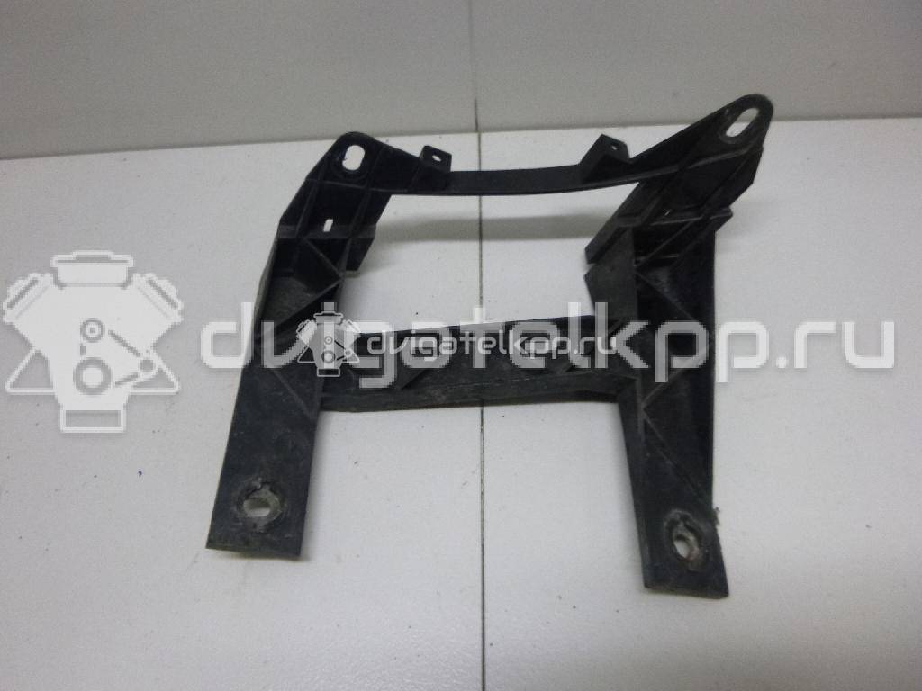 Фото Кронштейн фар правый  7H0941406A для Volkswagen Transporter / Multivan {forloop.counter}}