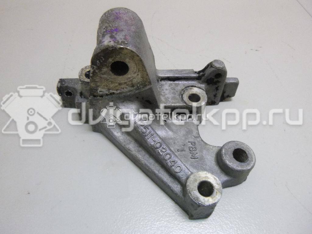 Фото Кронштейн генератора для двигателя 7A-FE для Toyota / Holden 107-120 л.с 16V 1.8 л бензин 1251102040 {forloop.counter}}