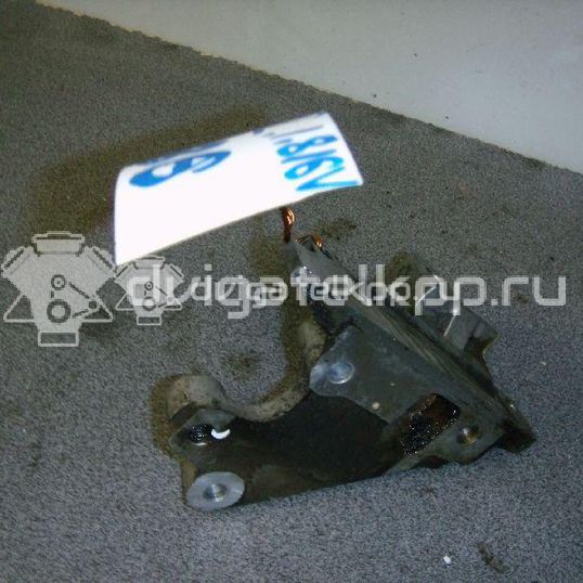 Фото Кронштейн генератора для двигателя 7A-FE для Toyota / Holden 125 л.с 16V 1.8 л бензин 1251102040