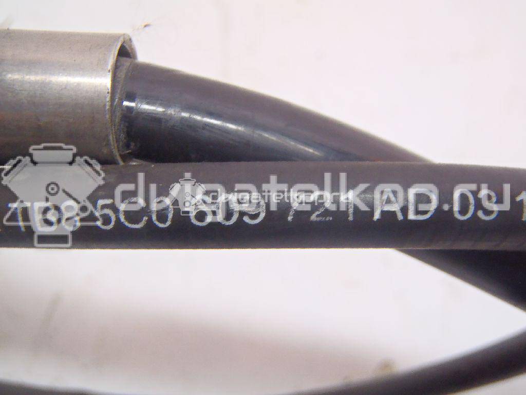 Фото Трос стояночного тормоза правый  5C0609721AD для Volkswagen Beetle {forloop.counter}}