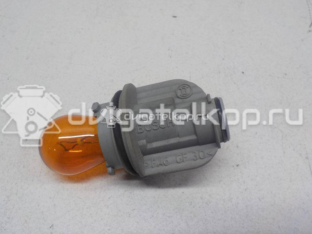 Фото Патрон указателя поворота  3B0953123B для vw Passat [B4] {forloop.counter}}