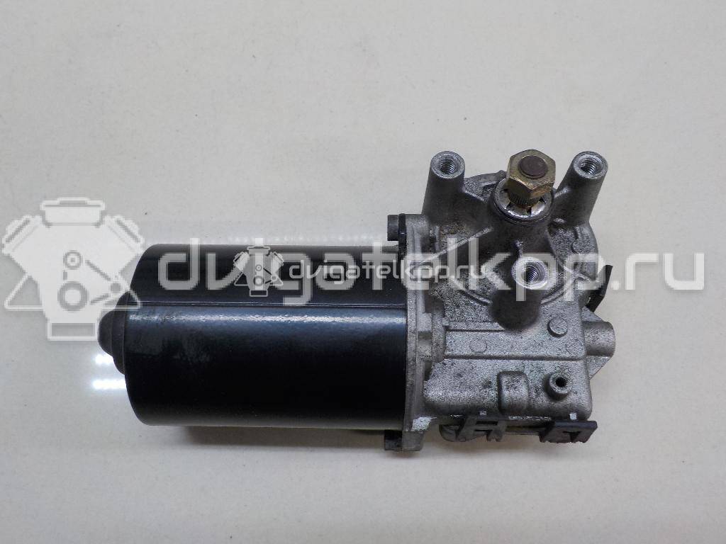 Фото Моторчик стеклоочистителя передний  4B1955113 для vw Passat [B5] {forloop.counter}}