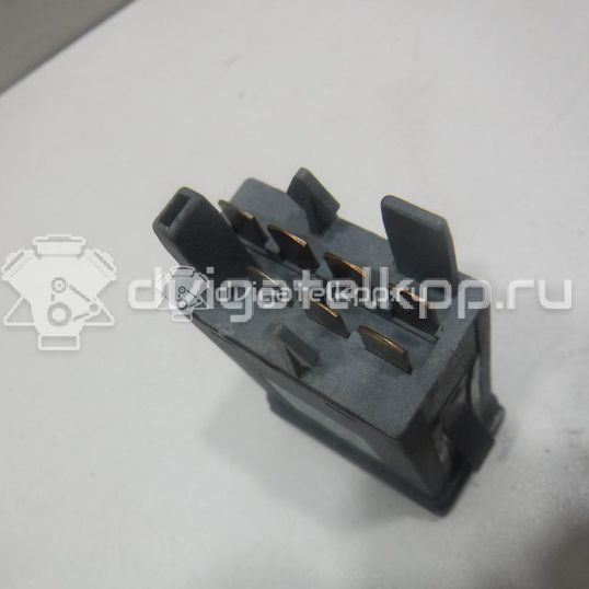 Фото Кнопка аварийной сигнализации  3B0953235D для Volkswagen Passat