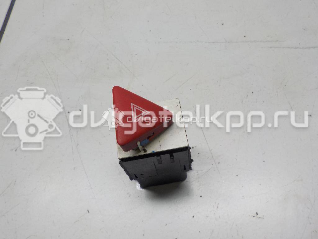 Фото Кнопка аварийной сигнализации  3C0953509A для Volkswagen Passat {forloop.counter}}