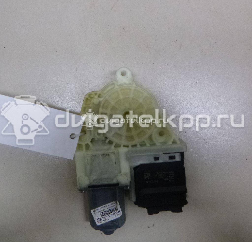 Фото Моторчик стеклоподъемника  3AA959703BVW3 для vw Passat [B6] {forloop.counter}}