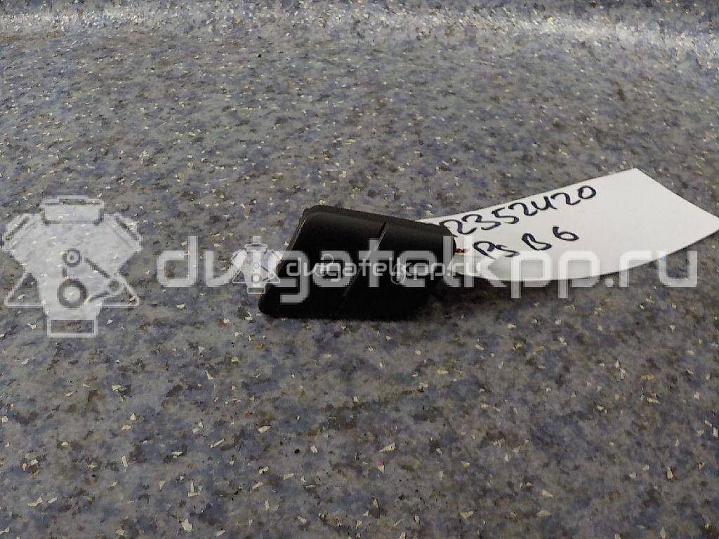 Фото Кнопка центрального замка  3C0962125B для Volkswagen Passat {forloop.counter}}