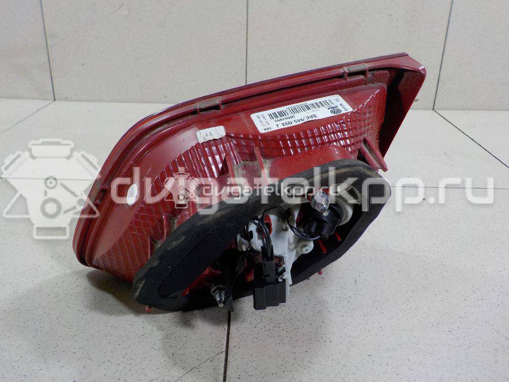 Фото Фонарь задний внутренний левый  3AE945093J для Volkswagen Passat {forloop.counter}}