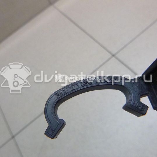 Фото Крепеж  3AB971890 для vw Passat [B7]