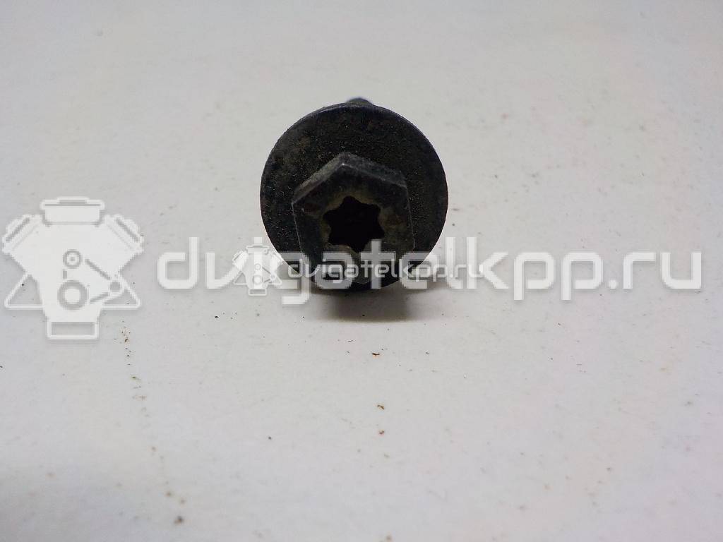 Фото Болт  N91095301 для vw Passat [B7] {forloop.counter}}