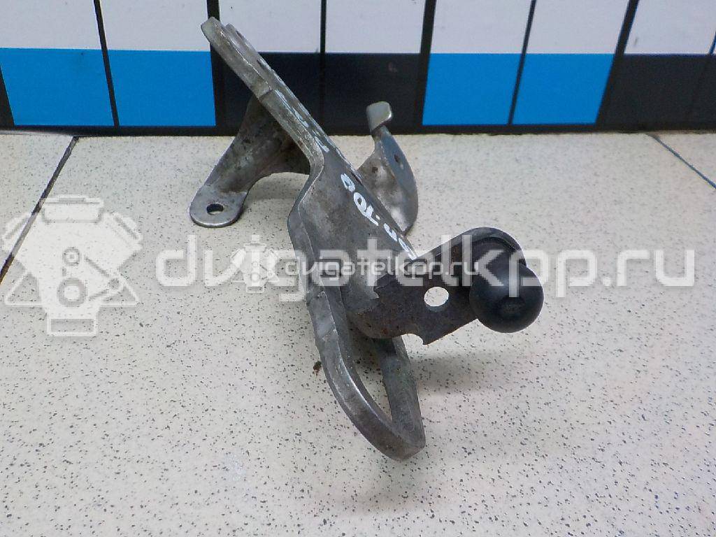 Фото Кронштейн (сопут. товар)  03L103369AG для vw Passat [B7] {forloop.counter}}