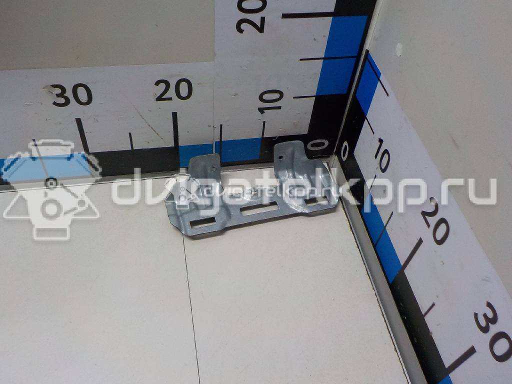 Фото Кронштейн (сопут. товар)  3C0858687C для vw Passat [B7] {forloop.counter}}