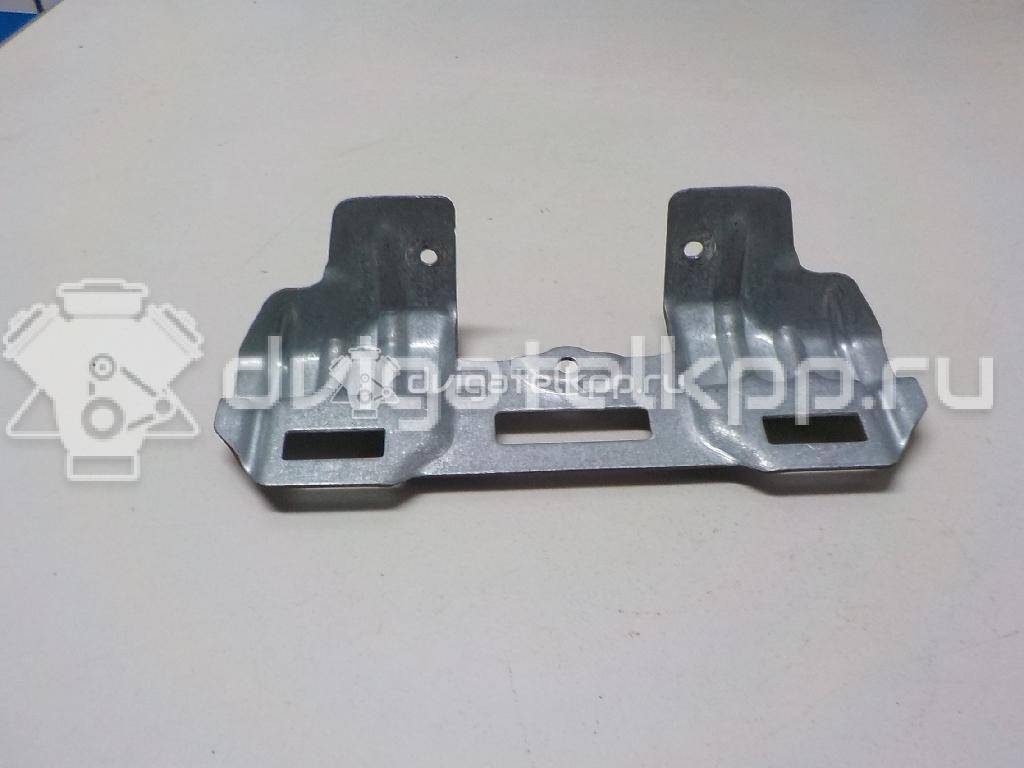 Фото Кронштейн (сопут. товар)  3C0858687C для vw Passat [B7] {forloop.counter}}