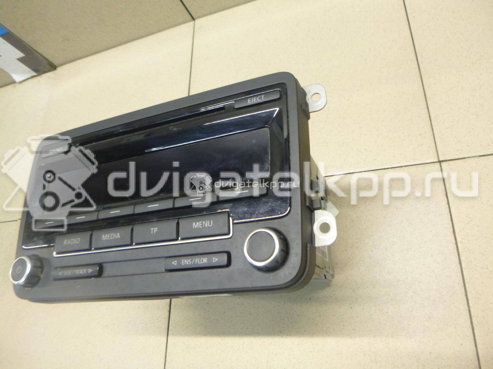 Фото Магнитола  1K0035186AP для vw Passat [B7] {forloop.counter}}