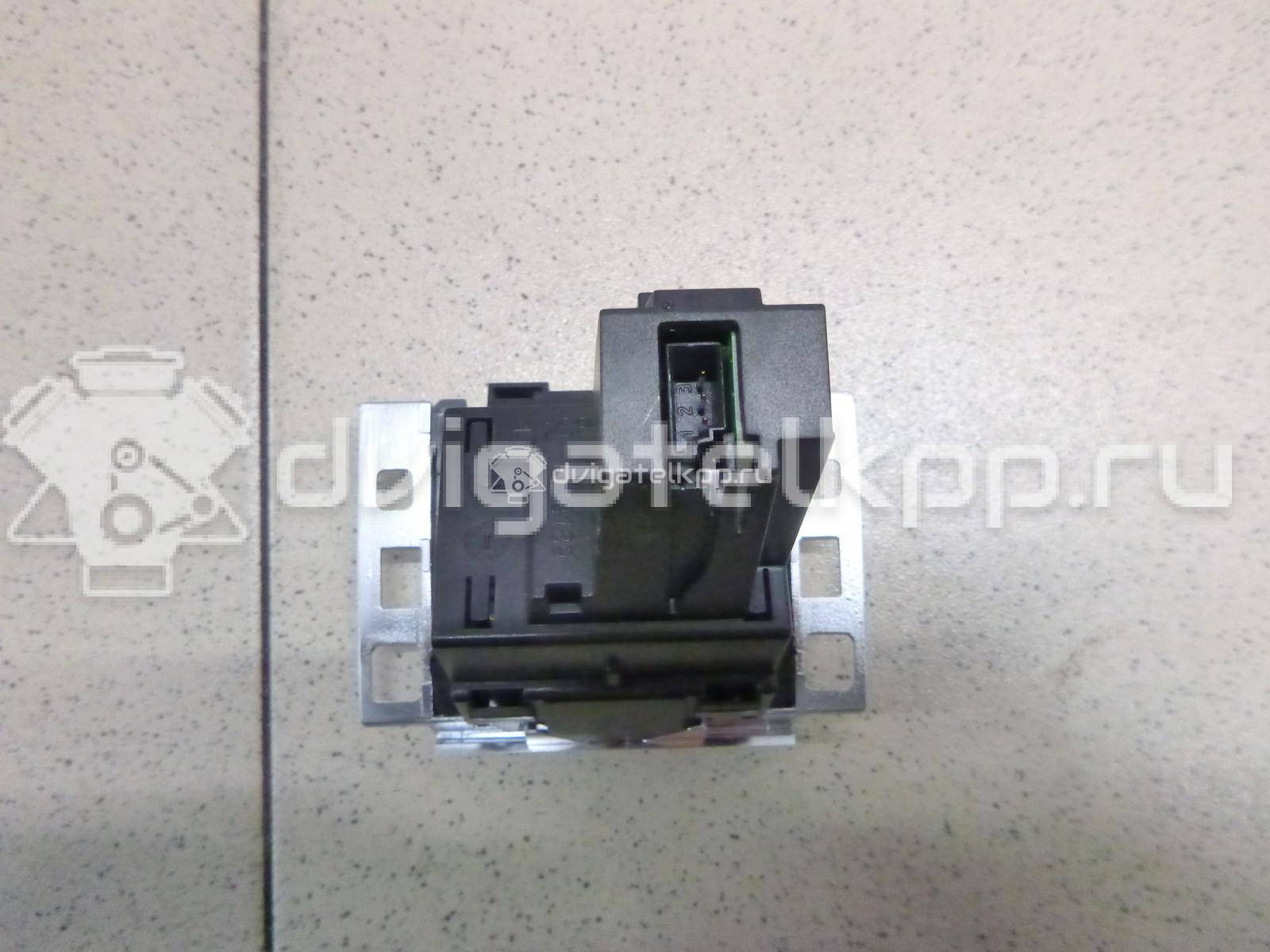 Фото Часы  3AA919204A для vw Passat [B7] {forloop.counter}}