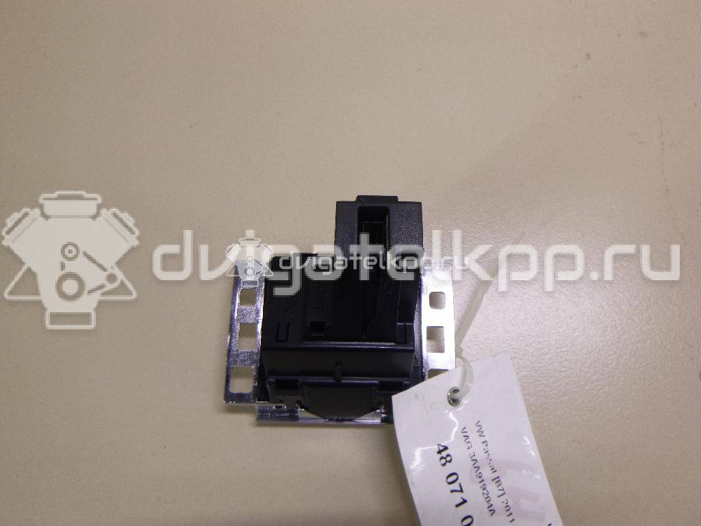 Фото Часы  3AA919204A для vw Passat [B7] {forloop.counter}}