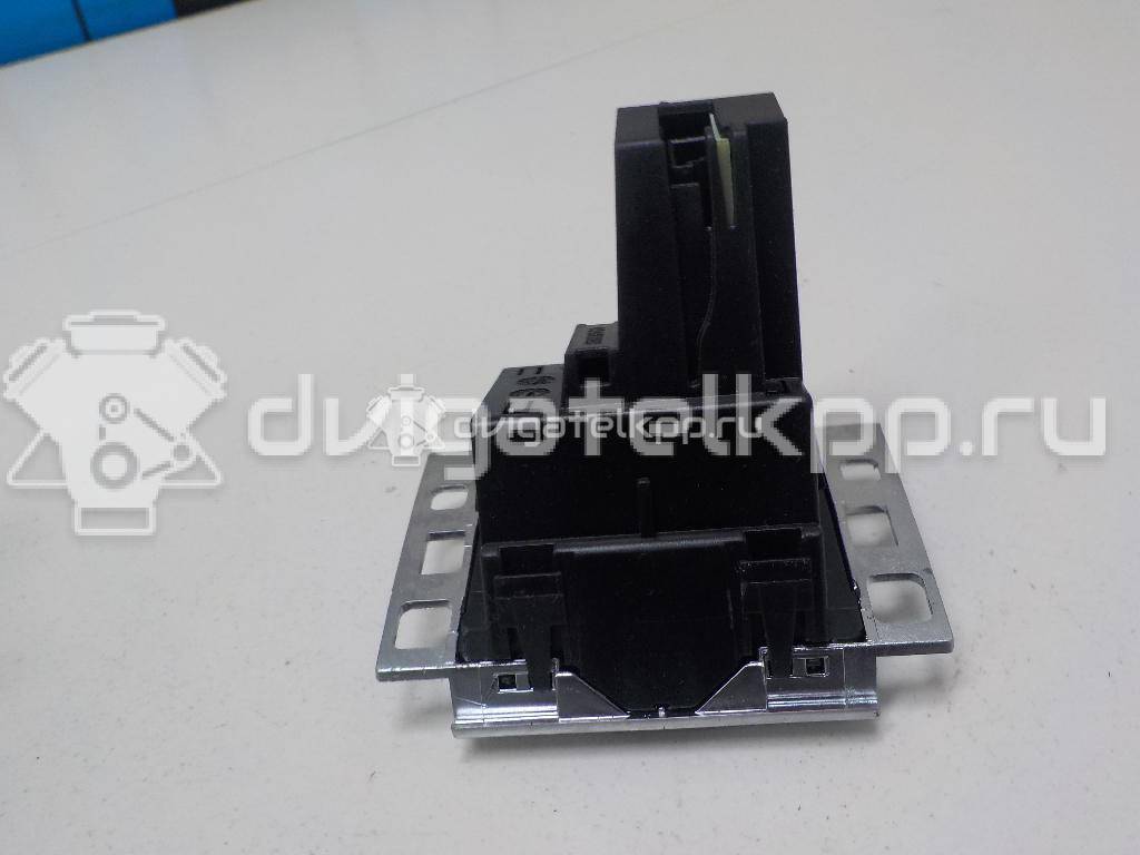 Фото Часы  3AA919204A для vw Passat [B7] {forloop.counter}}