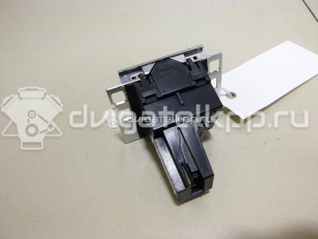 Фото Часы  3AA919204A для vw Passat [B7] {forloop.counter}}