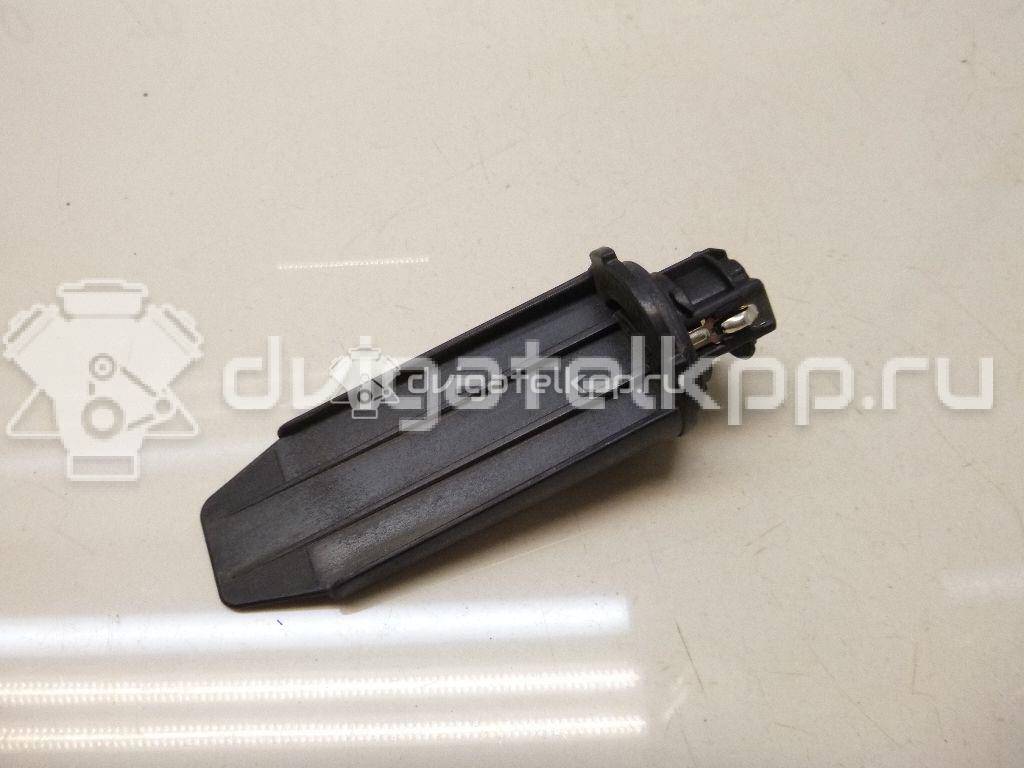 Фото Патрон указателя поворота  3AA953123 для vw Passat [B7] {forloop.counter}}