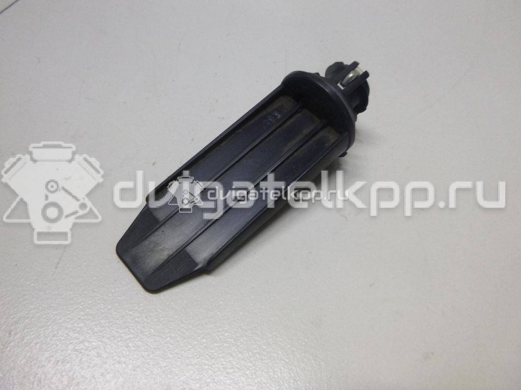 Фото Патрон указателя поворота  3AA953123 для vw Passat [B7] {forloop.counter}}