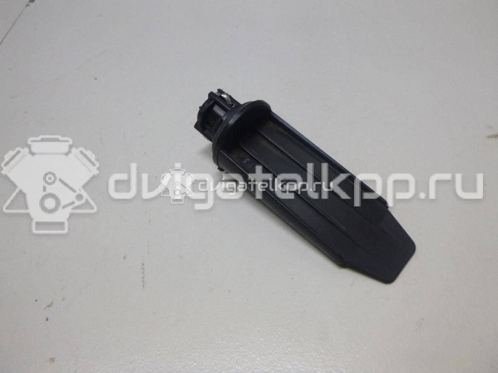 Фото Патрон указателя поворота  3AA953123 для vw Passat [B7] {forloop.counter}}