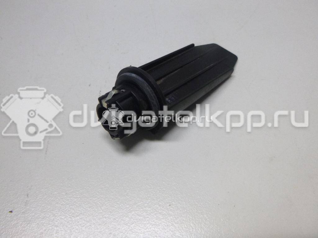 Фото Патрон указателя поворота  3AA953123 для vw Passat [B7] {forloop.counter}}