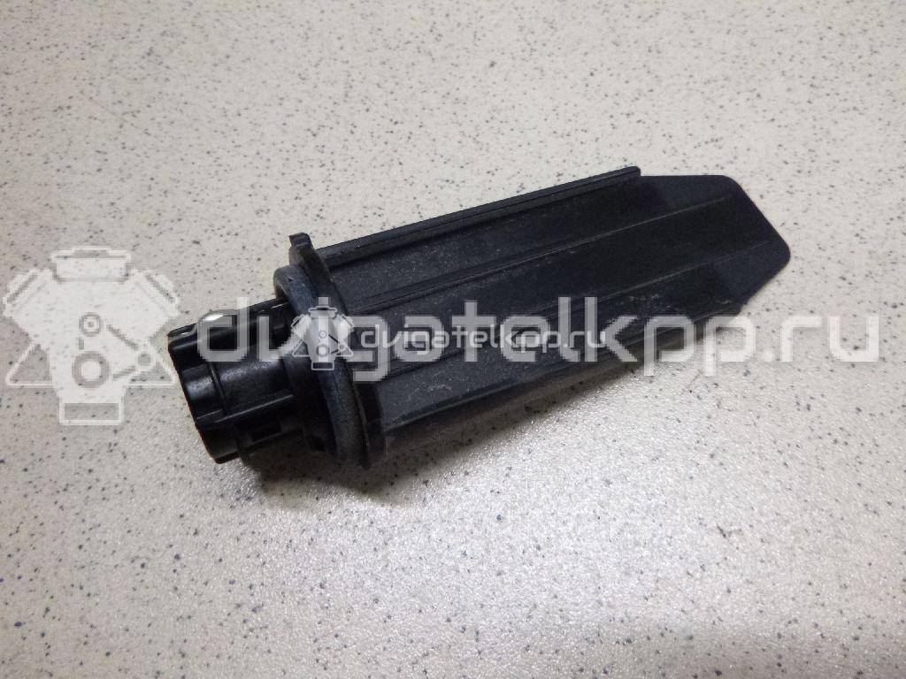 Фото Патрон указателя поворота  3AA953123 для vw Passat [B7] {forloop.counter}}