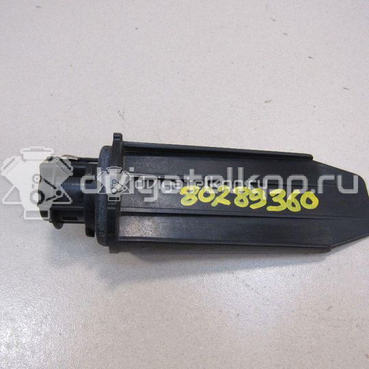 Фото Патрон указателя поворота  3AA953123 для vw Passat [B7]