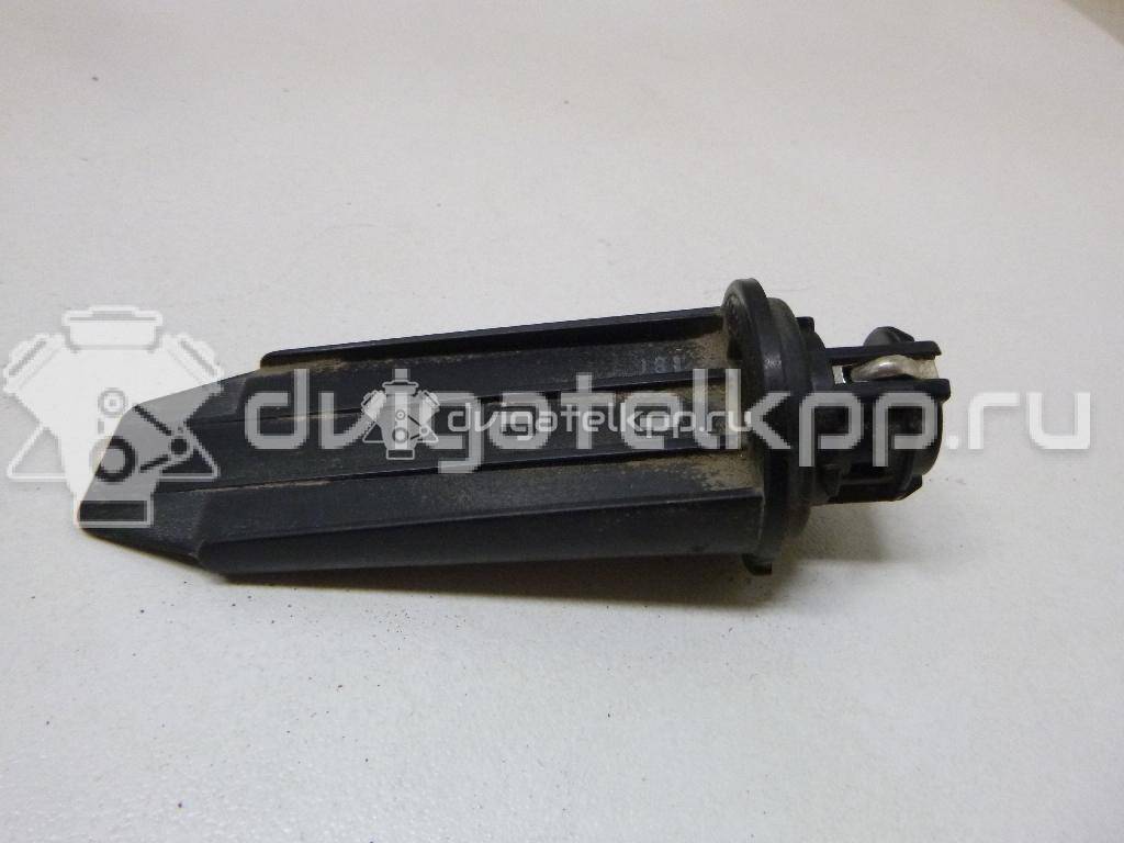 Фото Патрон указателя поворота  3AA953123 для vw Passat [B7] {forloop.counter}}