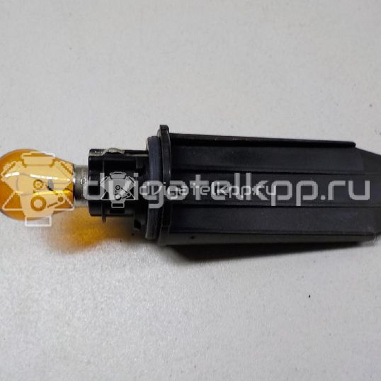 Фото Патрон указателя поворота  3AA953123 для vw Passat [B7]