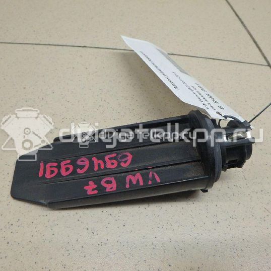 Фото Патрон указателя поворота  3AA953123 для vw Passat [B7]