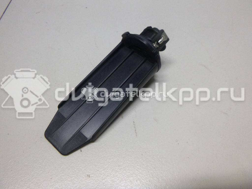 Фото Патрон указателя поворота  3AA953123 для vw Passat [B7] {forloop.counter}}