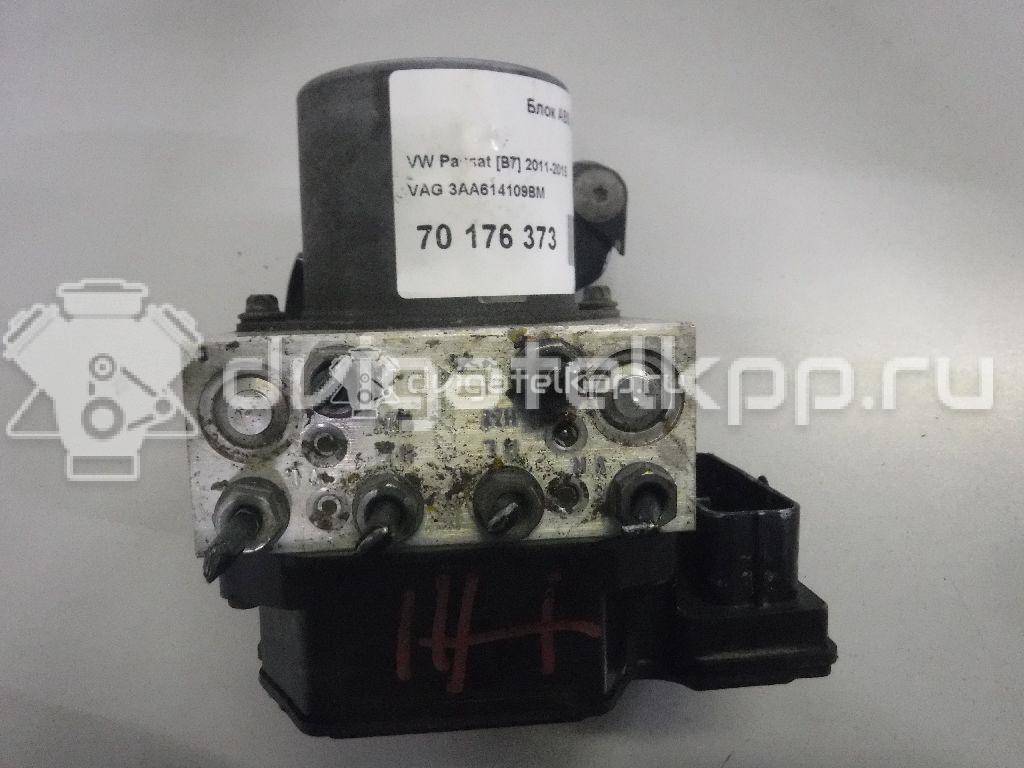 Фото Блок ABS (насос)  3AA614109BM для vw Passat [B7] {forloop.counter}}