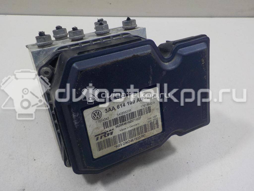 Фото Блок ABS (насос)  3AA614109AB для vw Passat [B7] {forloop.counter}}