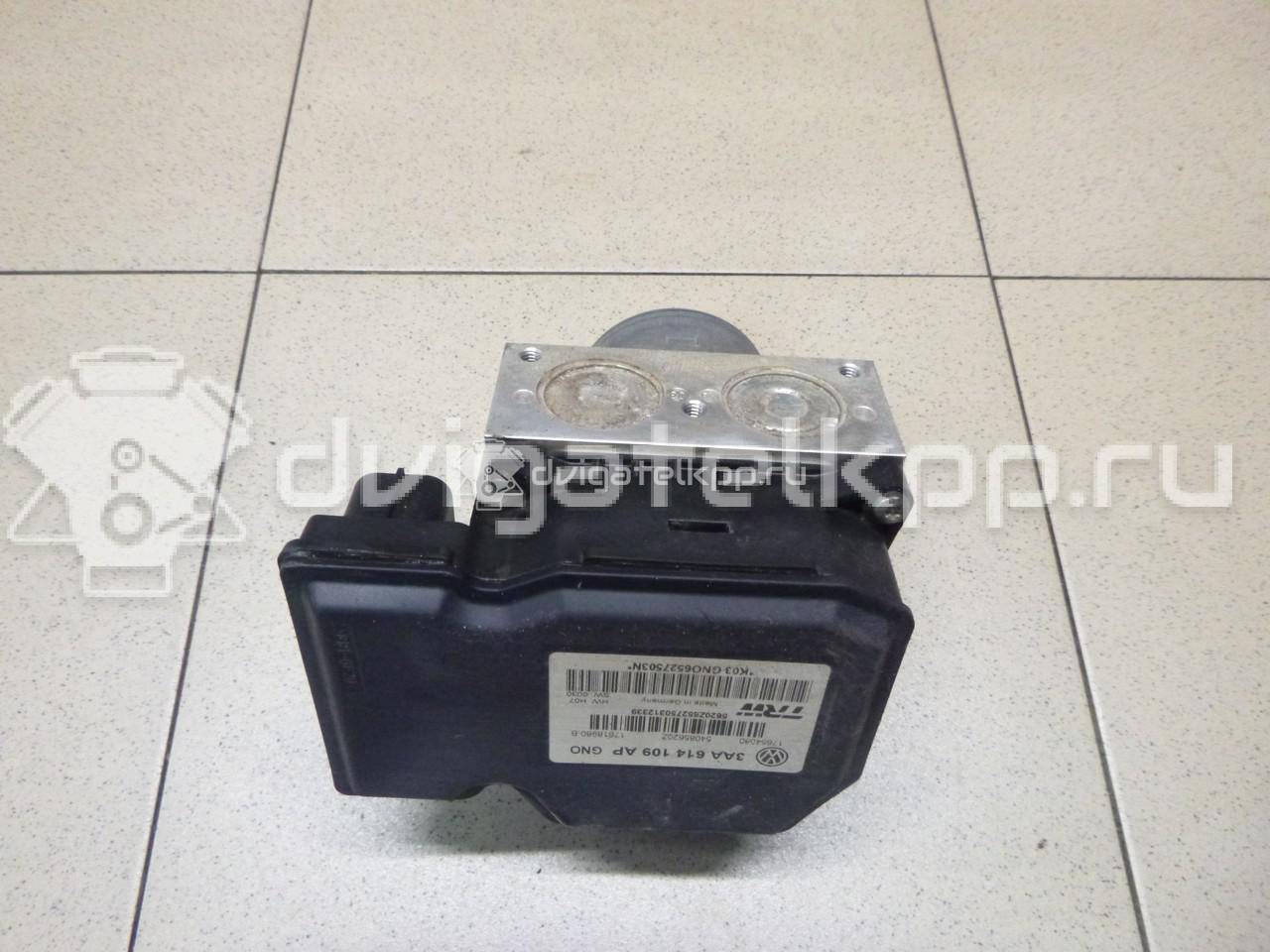 Фото Блок ABS (насос)  3AA614109BMBEF для vw Passat [B7] {forloop.counter}}