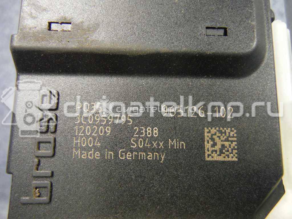 Фото Моторчик стеклоподъемника  3C0959703VW3 для vw Passat [B7] {forloop.counter}}