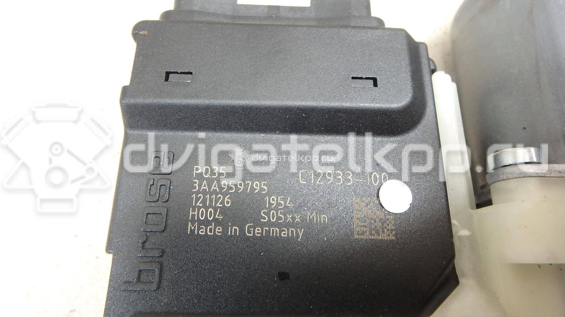 Фото Моторчик стеклоподъемника  3AA959703BVW4 для vw Passat [B7] {forloop.counter}}