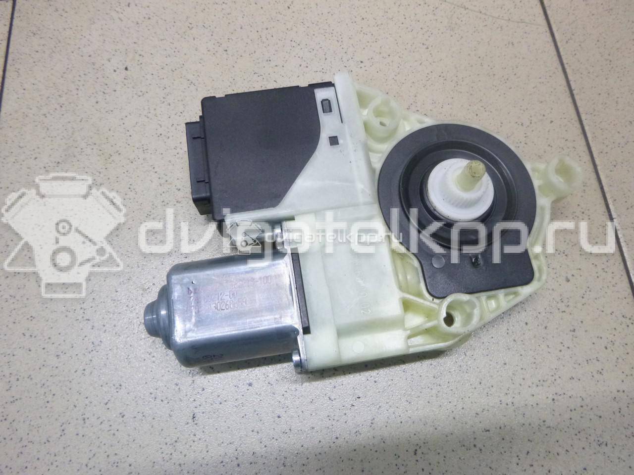 Фото Моторчик стеклоподъемника  3AA959703BVW4 для vw Passat [B7] {forloop.counter}}